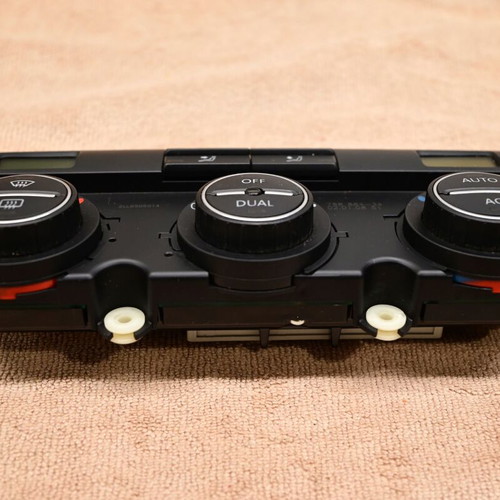 Clima Control air conditioning controller Volkswagen Golf 5 2005-2009 like new