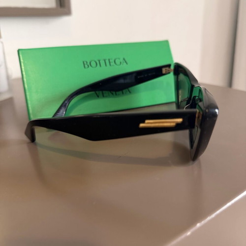 Bottega Veneta black glasses like new