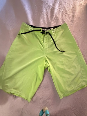 Hurley Phantom Boardshort 34 neon lime like new