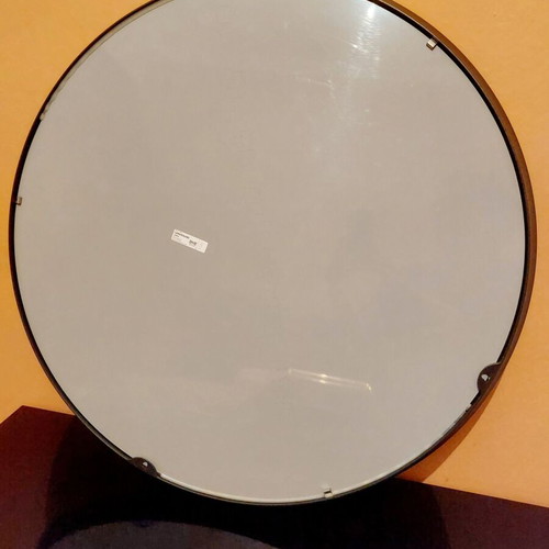 Mirror like new, dimensions 80 × 80 cm