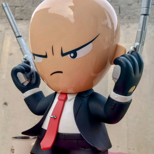 Hitman statue like new from special Xbox game edition