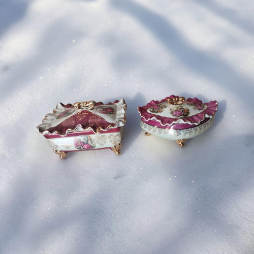 Vintage porcelain jewelry boxes set of two Rococo style like new
