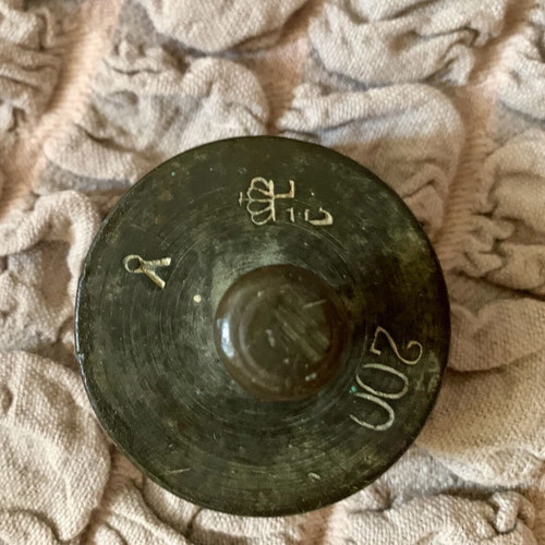 Antique weight 200 grams with crown mark used