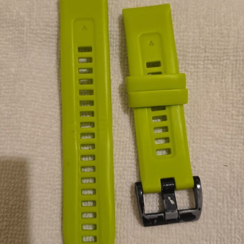 Garmin QuickFit 22 silicone strap used