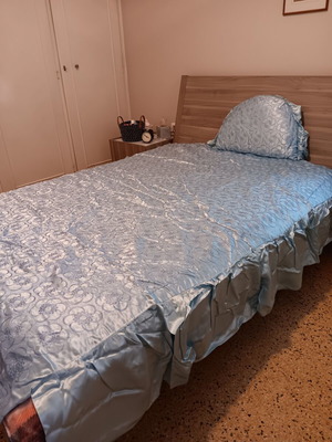 Vintage quilt like new, satin, double bed, blue with embossed flowers
