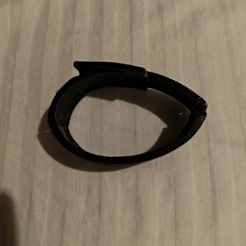 Bracelet black like new