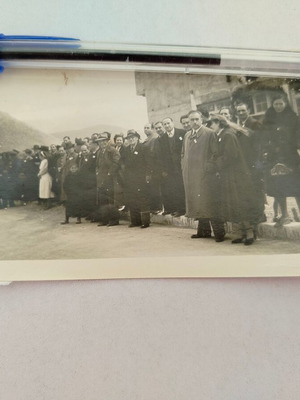 Φωτογραφίες από την επίσκεψη του Βασιλιά Γεωργίου Β' στην Ελασσόνα μεταχειρισμένες, σετ 4