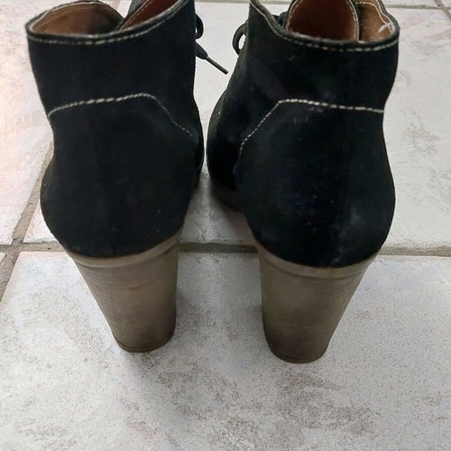 Boots size 39 almost unused