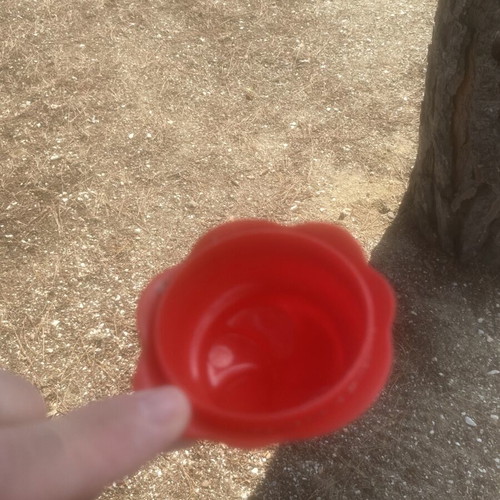 Jumbo beach toy in red for sand