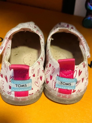 Παιδικα Toms