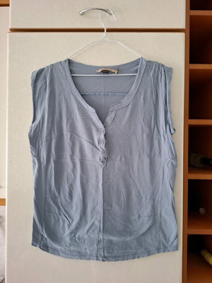 Attrattivo short sleeve blouse blue used, size M