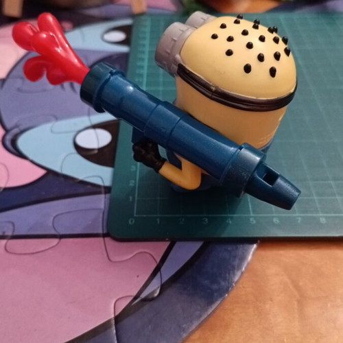 McDonald's Happy Meal figure 2013 from Despicable Me 2 like new
