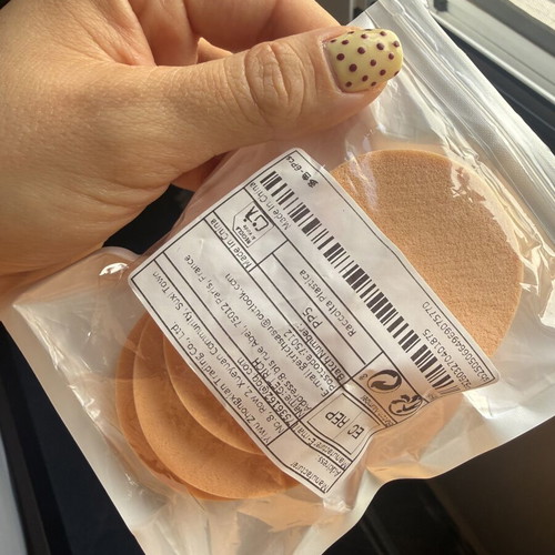 Makeup sponges pack of 5, small, new