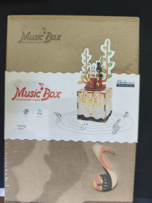 Robotime 3D Wooden Puzzle Music Box Spring new