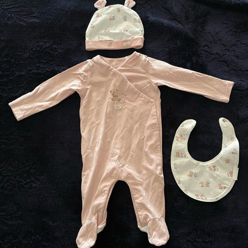 Mayoral baby romper for girl 0-3 months with hat and bib like new
