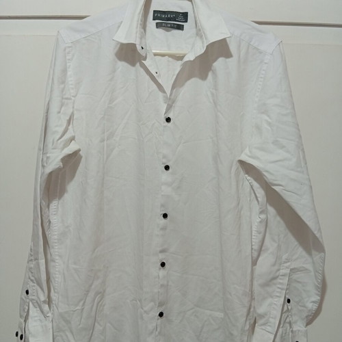 Shirt size L like new, soft fabric with design