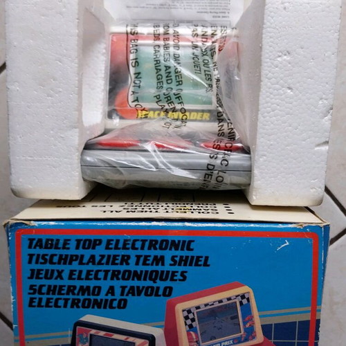 Old LCD Space Invader boxed new, fully functional