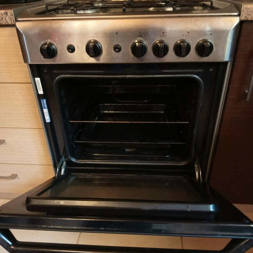 Intesit gas stove used with gas bottle