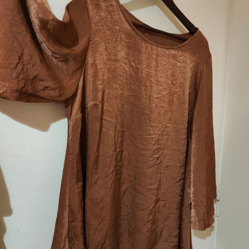 Satin blouse Kazi Line Fashion No 5 like new, tabba bronze