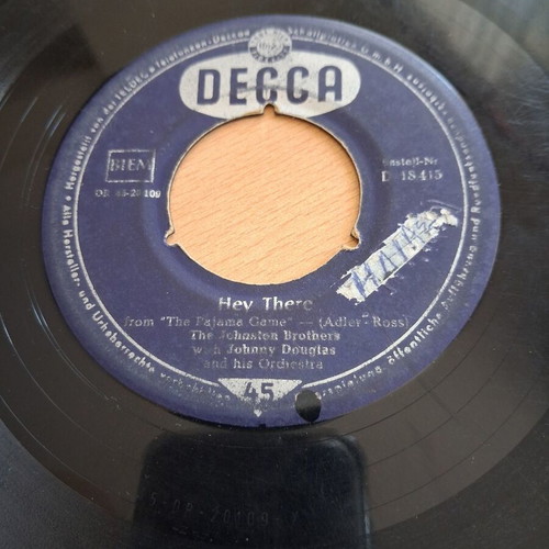 The Johnston Brothers Hernando's Hideaway 45rpm record used, pop