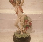 Decorative figurine like new