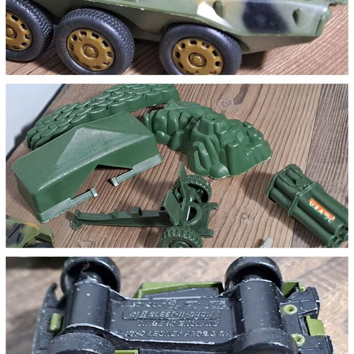 Pack of over 100 used plastic army men figures