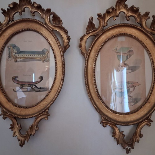 Wooden antique frames like new, set of 2 with unique themes