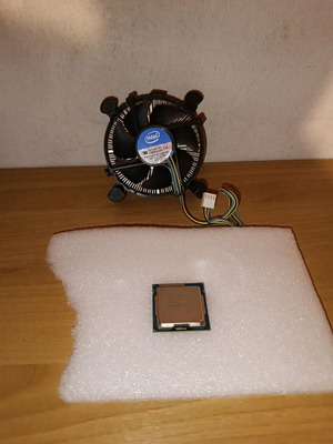 Intel i5-3470 3.20GHz used with Intel cooler