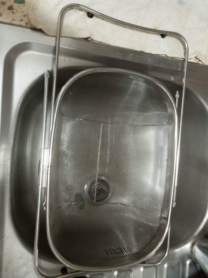 Collapsible Sink Strainer like new, stainless steel