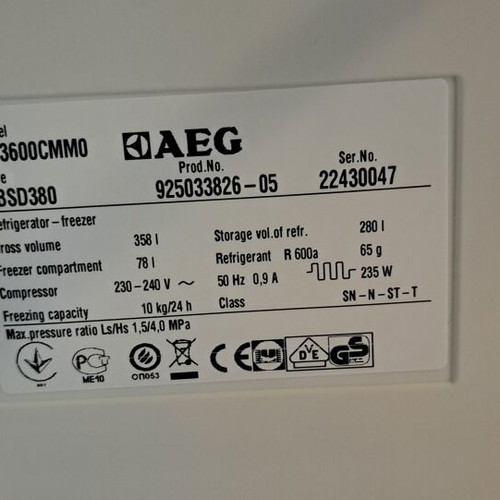 AEG Santo S83600CMM0 ProFresh Plus refrigerator like new