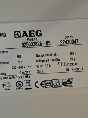 AEG Santo S83600CMM0 ProFresh Plus refrigerator like new
