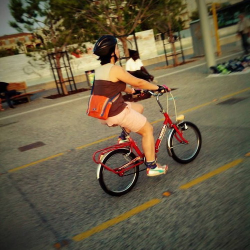 Villy Folding City Bike like new, red, 20 inch wheels