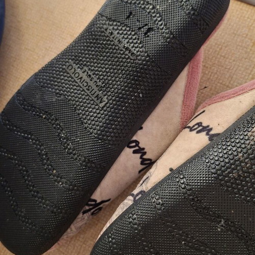 London leather slippers used with anatomical sole, size 37, beige and pink