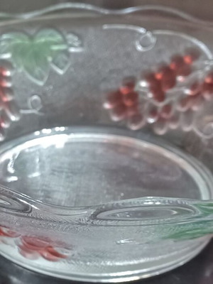 Antique fruit bowl like new