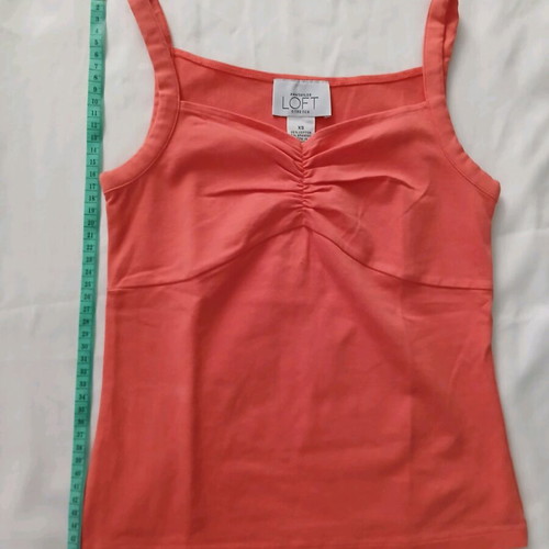 Ann Taylor coral top XS like new