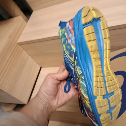 Asics Gelnoosa Tri 13 αθλητικά σαν καινούργια, νούμερο 39, πολύχρωμα