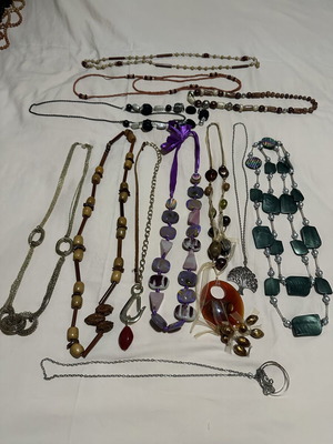 Necklaces pack of 12 various colors like new