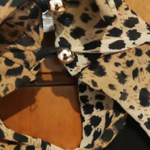 Leopard blouse like new, size S, black and brown