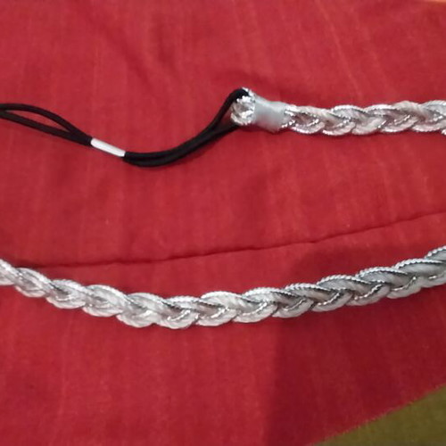 Silver hairband like new