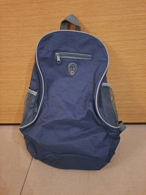Τσάντα backpack σαν καινούργιο, μπλε σκούρο με πολλές θήκες