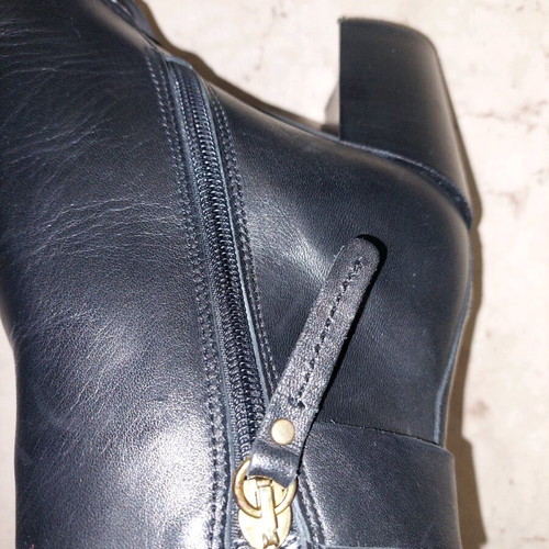 Tommy Hilfiger leather ankle boots new, black, size 39