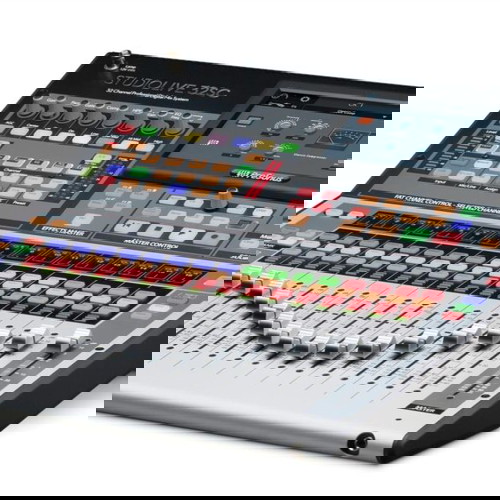 Presonus StudioLive 32SC σε κατάσταση καινούριας με κούτα και κάλυμμα