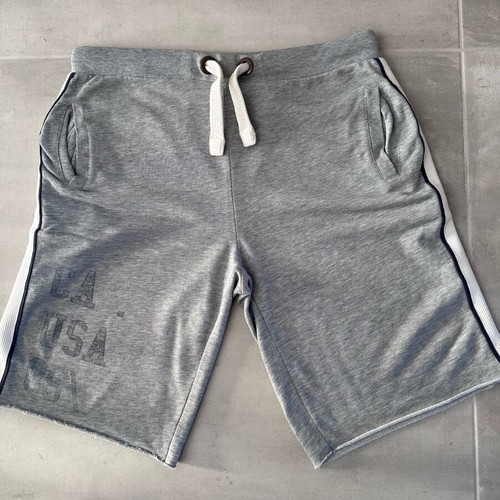 Men's sports bermuda shorts like new, size L, grey