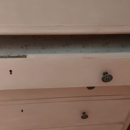 Louis XV vintage wooden dresser, refurbished, dusty pink