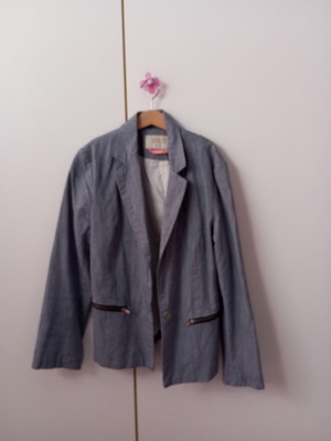 Bershka blazer gray size M like new