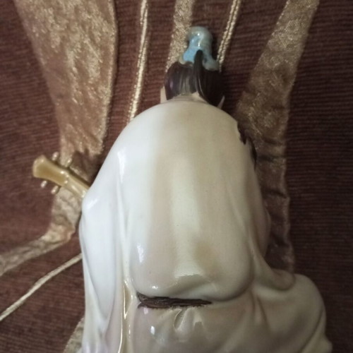 Chinese decorative figurine new with glazed finish