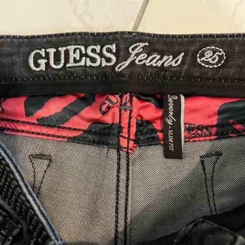 Guess jeans size 25 like new, low rise