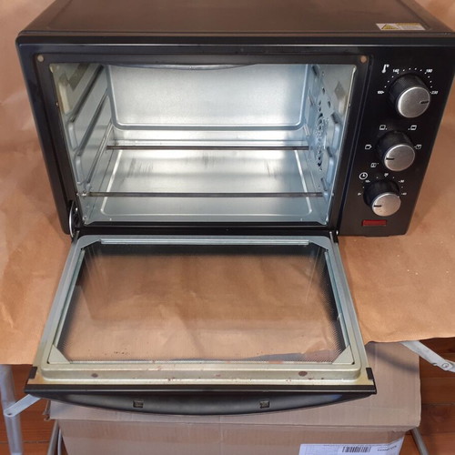 First Austria FA-5042-2 oven used, 1380W