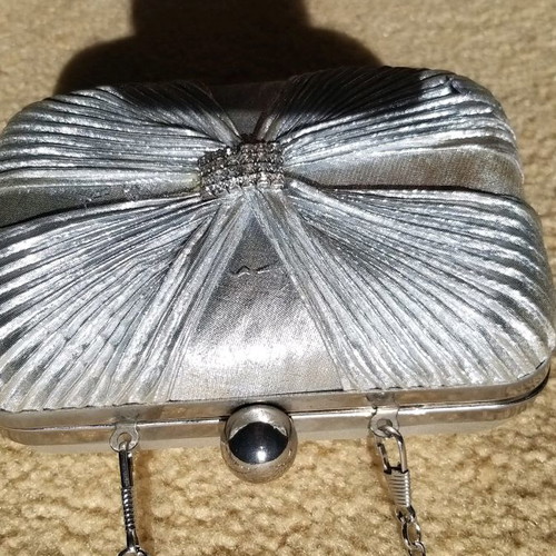 Evening bag used with chain strap