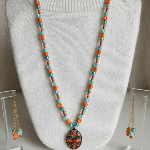 Handmade orange and green color long necklace and earrings set